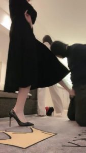 套路直播视频【萱萱】双S御姐艺术调-丝袜勒脖窒息踢裆【双视角版】 bf25402_绳艺库视频下载