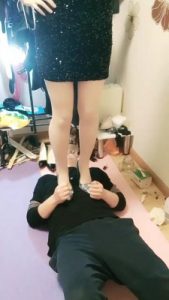 【然而】高帮帆布鞋踩继父 bf20334_绳艺库视频下载