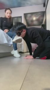 【魅儿】羞辱原味恋足狗 bf6466_绳艺库视频下载