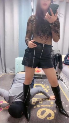 套路直播视频【伊兮夫妻】绿帽圈养奴的幸福生活 bf26649_绳艺库视频下载