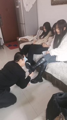 【精神小妹】三女神发泄耳光暴打 bf22455_绳艺库视频下载