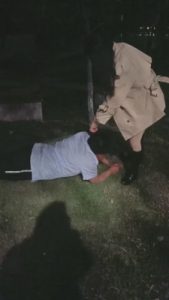 【00后十言】双S户外踩踏羞辱 bf11871_绳艺库视频下载