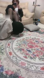 【颜颜艾斯】萝莉黑丝小姐姐脚下狗 bf11463_绳艺库视频下载