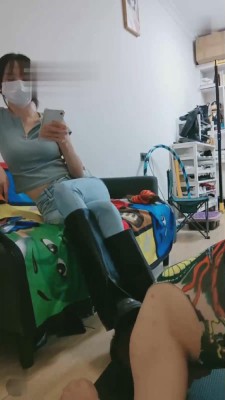 【艺术美学】长靴脏臭白袜羞辱狗 bf17025_绳艺库视频下载