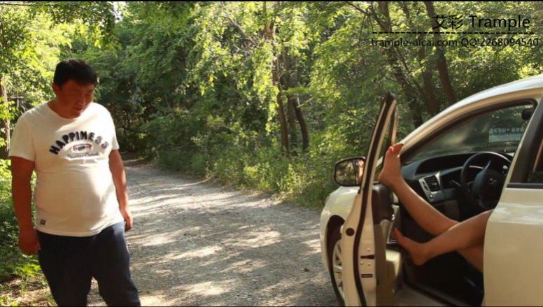 明妃女王野外TJ_绳艺库视频下载