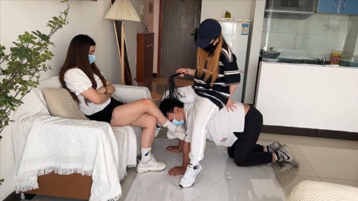 【子怡工作室】双S运动鞋调教鞭打踩踏 YC-220607_绳艺库视频下载