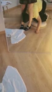 【小野】JK萝莉主羞辱狗奴 bf13289_绳艺库视频下载