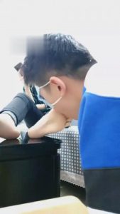 【小刚几】调教-第一视角-舔脚底蛋糕 bf2798_绳艺库视频下载