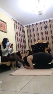 【魅S】长腿黑丝全体重踩踏/转胯 bf27979_绳艺库视频下载