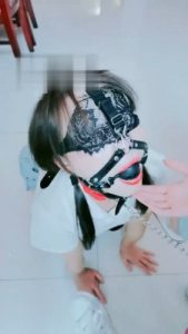 【梦幻大大】带素人闺蜜入圈调母畜 bf18321_绳艺库视频下载