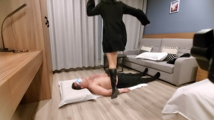 【橘子粥】长靴任意踩踏肉毯 YC-230201-2_绳艺库视频下载