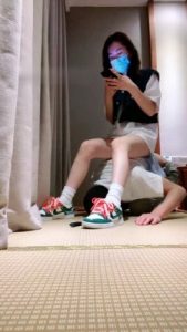 【晨希】裸足插嘴/运动鞋白袜踩狗/提档 bf29365_绳艺库视频下载