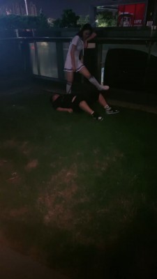 图片[5]_【雪王】户外172女神骑马/人体沙发/踩踏舔闻jio鞋_绳艺库视频下载