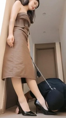 图片[5]_【松紫】相亲对象开发成狗-钻胯/踢裆/虐乳/插嘴_绳艺库视频下载