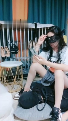 图片[7]_【南茜】女神S-圈养狗笼/跪舔/全体重踩踏_绳艺库视频下载