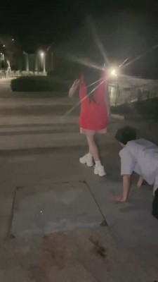 图片[6]_【饼干大大】户外-舔脏小白鞋/口吐喂食/白袜塞嘴/遛狗爬行 B2164_绳艺库视频下载