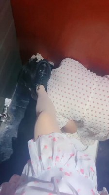 图片[3]_【桃子老师】公狗厕所玩狗-吃厕纸/皮鞋踩/舔肉丝脚【完整版】_绳艺库视频下载