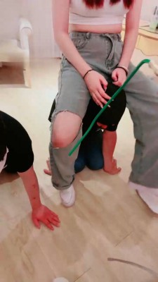 图片[12]_【甜心教主】双S双M-拖鞋塞嘴重度鞭打/骑马/运动鞋踩踏/喝圣水 B2155_绳艺库视频下载