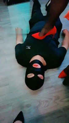 图片[10]_【乐殿下】视觉盛宴-臣服跪拜/耳光/踩踏【完整版】_绳艺库视频下载