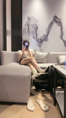 图片[7]_【沅芷大人】家奴的一天-刑具喂口水/短靴裸足闻舔_绳艺库视频下载