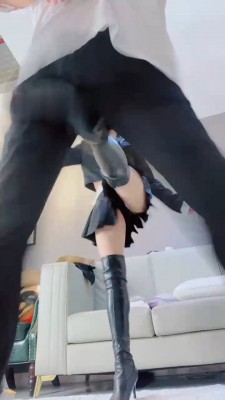 【亦瞳】长靴重度连环提档_绳艺库视频下载