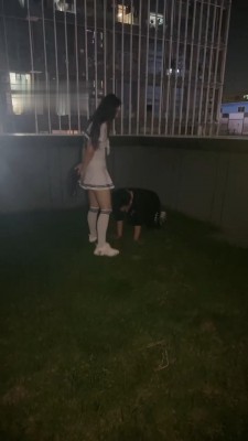 图片[2]_【素人星探】户外172女神骑马/踩脖子/遛狗/闻脚_绳艺库视频下载