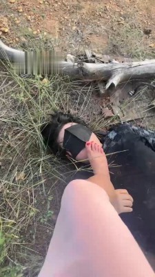 图片[7]_【伊诺】捆绑树上-口球塞嘴-鞭打-掐乳/舔jio_绳艺库视频下载