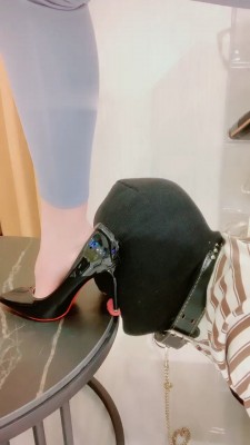 图片[9]_【Rina】麦昆白棉袜气味羞辱_绳艺库视频下载