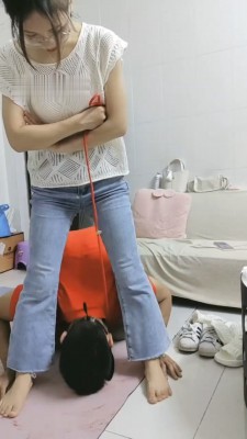 图片[6]_【珈瑶】运动后原味袜辱/骑马/喝圣水/当脚垫【完整版】_绳艺库视频下载