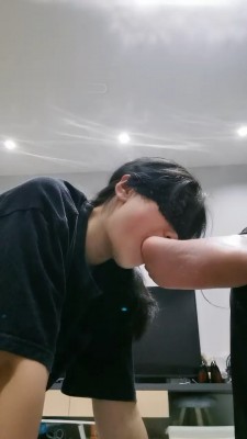 图片[3]_【小羊】母畜-喜欢舔夫妻主的臭脚_绳艺库视频下载