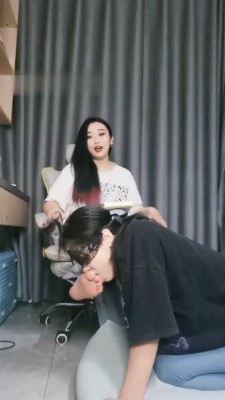 【小羊】你们的女神我的狗_绳艺库视频下载