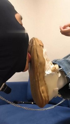 图片[3]_【小樱桃】骑马爬行/全体重踩/求圣水/白袜诱惑_绳艺库视频下载