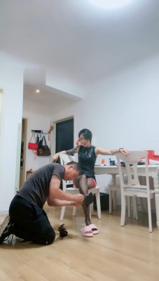 图片[2]_【爵主】黑丝高跟踩踏/耳光/骑马转胯/插嘴【完整版】_绳艺库视频下载