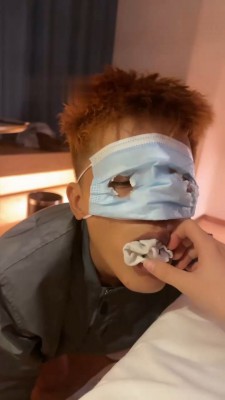 图片[7]_【玥希希】喂圣水/品尝裸足/闻棉袜塞嘴_绳艺库视频下载