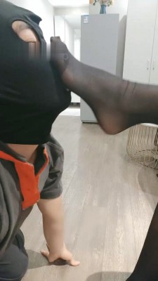 图片[9]_【稚惜】贱狗应聘直播奴-鞭打/黑丝高跟踩/奖励圣水_绳艺库视频下载