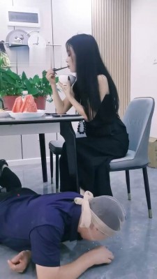 图片[7]_【幽魅】双S-桌下伺候主人用餐_绳艺库视频下载