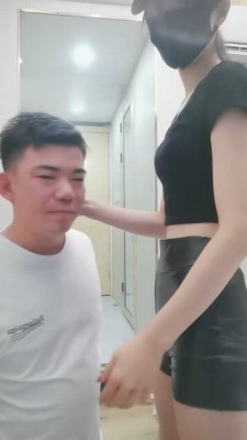 图片[3]_【美娜格格】揪耳朵/抽耳光/踩狗脸/鞭打_绳艺库视频下载