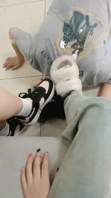 图片[2]_【爱可呀】开发闺蜜当S体验女慕伺候_绳艺库视频下载