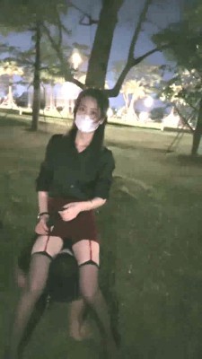 图片[8]_【禾未】户外公园遛狗骑行-踩踏/高跟踩踏插嘴/深喉【双视角版】_绳艺库视频下载