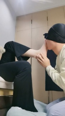 图片[3]_【小羊】裸足狂舔/耳光抽/掐脖手捂窒息_绳艺库视频下载