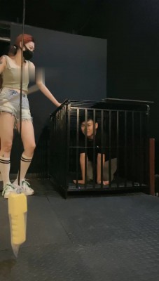 图片[6]_【冰诺】运动女神-狗笼囚禁/艺术虐打贱狗/骑马_绳艺库视频下载