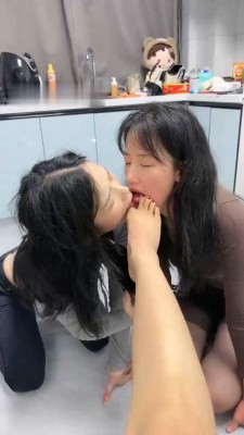 图片[9]_【橙宝】母畜-最美女神做狗-喝圣水/sp/互相虐打/转胯_绳艺库视频下载