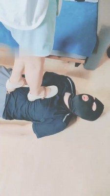 图片[2]_【萌宝儿】双S-打脸/踩脖子踩肚子_绳艺库视频下载