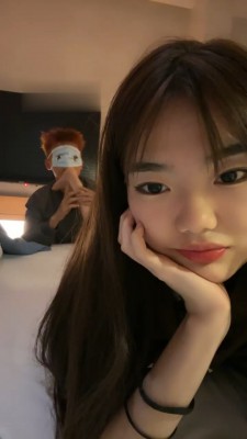 图片[3]_【玥希希】喂圣水/品尝裸足/闻棉袜塞嘴_绳艺库视频下载