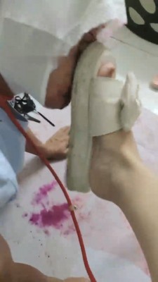 图片[7]_【珈瑶】喂圣水/坐脸窒息/骑马/内裤套头/踩踏喂食_绳艺库视频下载