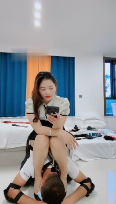 图片[4]_【蓝主】骑马鞭打/双M闻舔高跟/转胯/跑步机狗爬_绳艺库视频下载