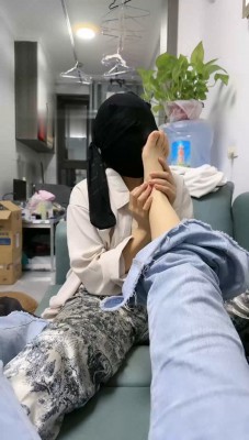 图片[3]_【雅妈妈】闺蜜偷闻我丝袜的下场_绳艺库视频下载