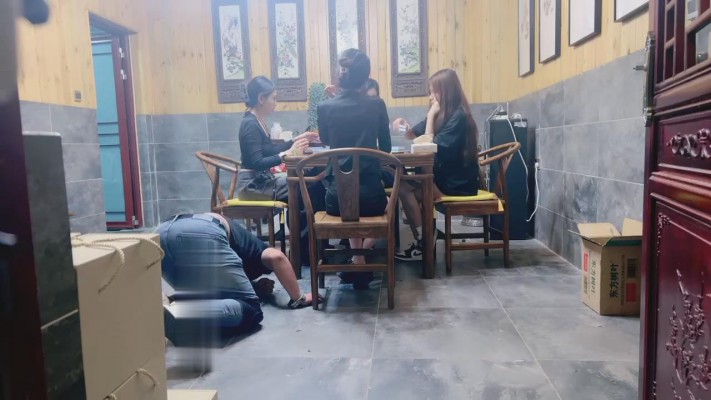 图片[5]_【沅芷大人】圈养群调群虐-桌底下虐【下】【双视角完整版】_绳艺库视频下载