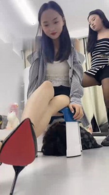 图片[3]_【伊诺】长靴黑丝/高跟肉丝-带同事闺蜜玩厕奴_绳艺库视频下载