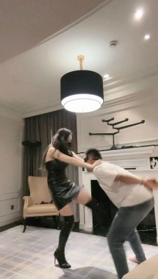 图片[3]_【妆主大大】狠毒碎蛋+连环耳光挑战_绳艺库视频下载